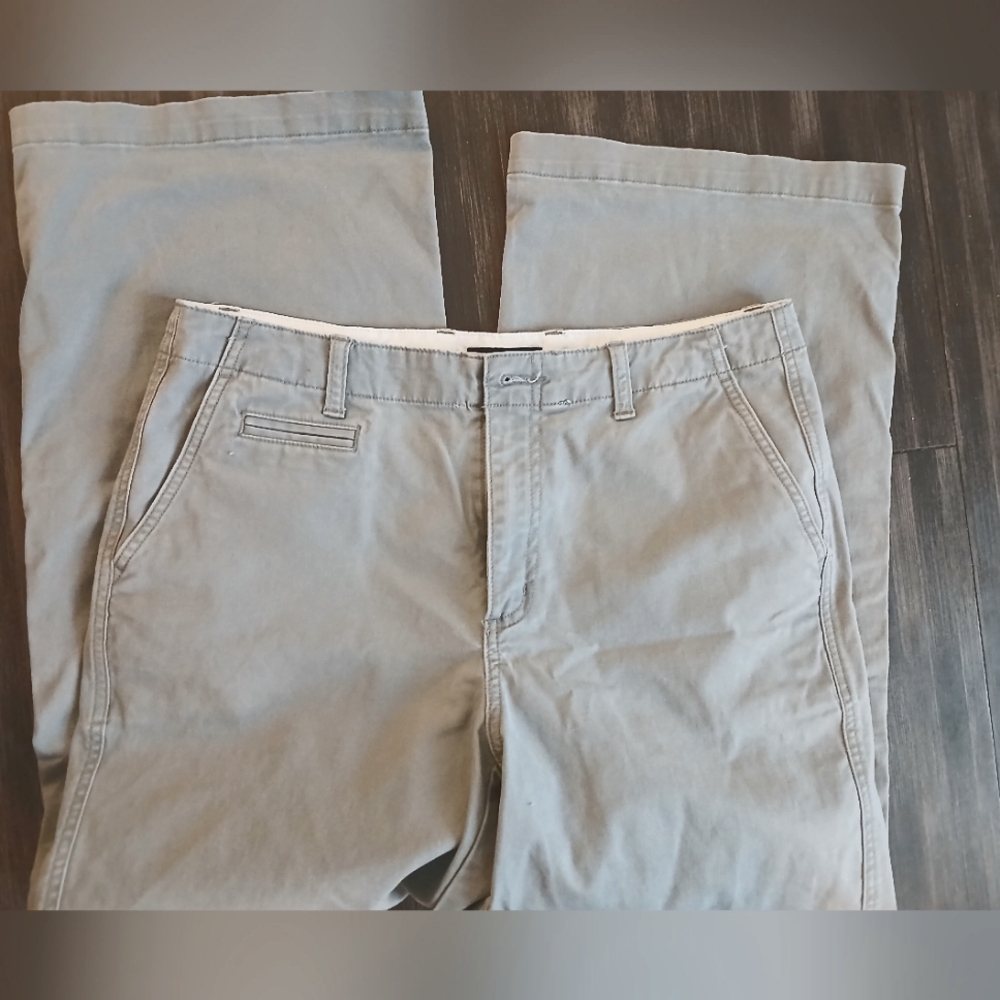 Land's End Women's Mid Rise Wide Leg Gray Khakis Size 10